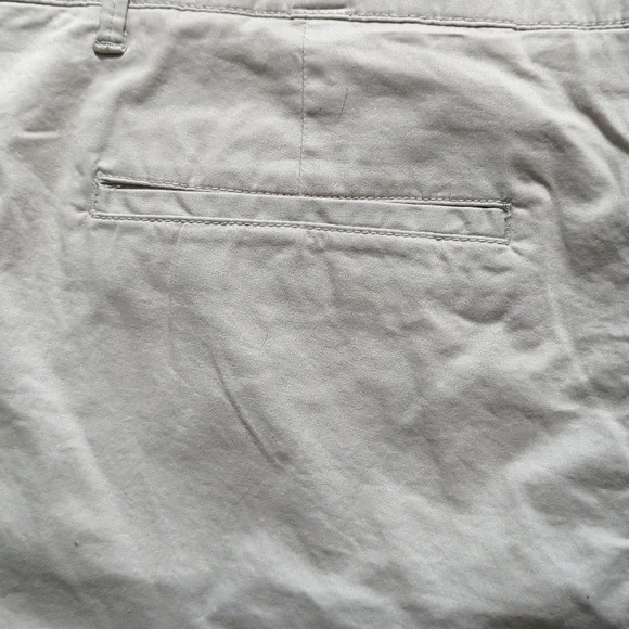 NWT Women's Size 16 Mid Rise Shorts by Croft and Barrow - Picture 5 of 7